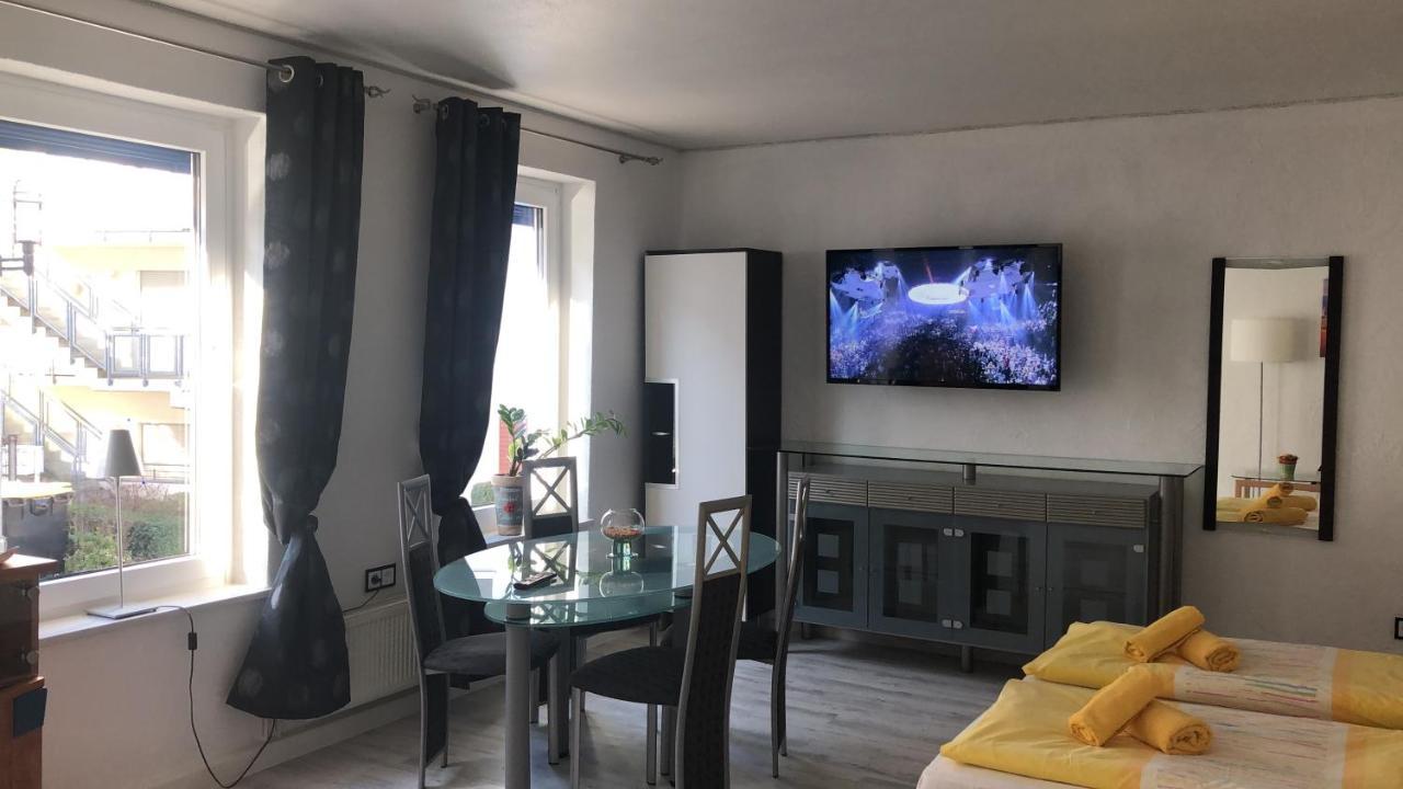 Hotel Am Mueritzhafen Garni Waren  Extérieur photo